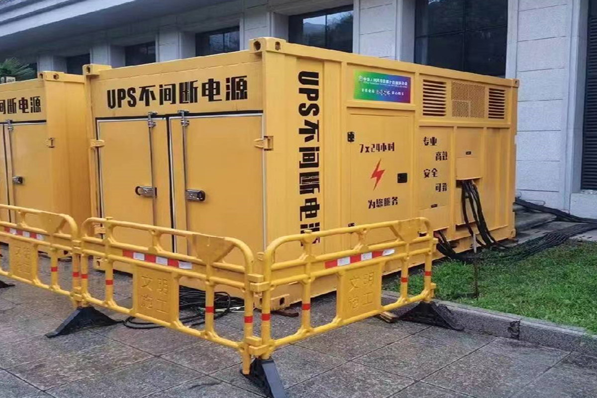 个旧发电机租赁施工现场